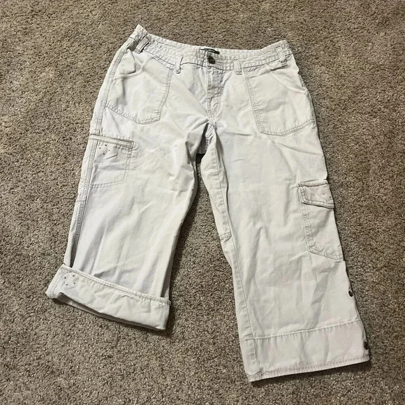 Eddie Bauer Womens Cargo Capri Pants Size‎ 12 Snap Cropped Cotton Stretch Hiking - Picture 1 of 13